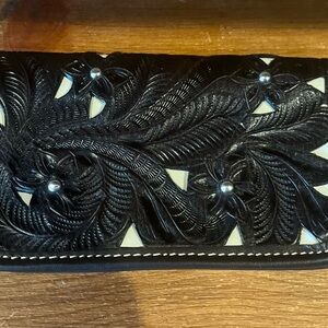 Elegant Black Embossed Women's Wallet